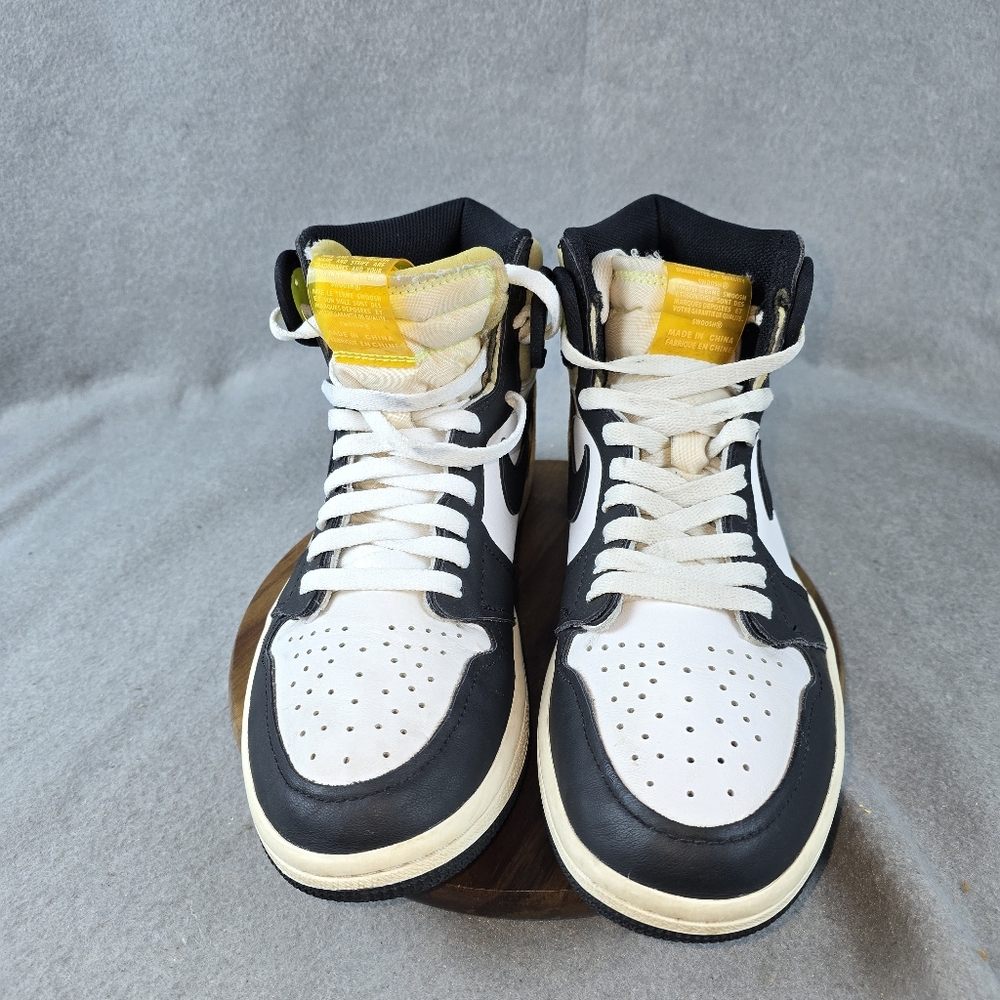 Size 8 - Air Jordan 1 High ‘Volt Gold’ - WORN WITH no BOX Shoe,snrakers - Picture 4 of 16